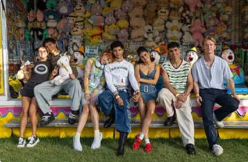 澳大利亚电视剧《心碎高中 第三季》[2026][喜剧 爱情]电视剧|全集高清免费在线观看-CD网盘社